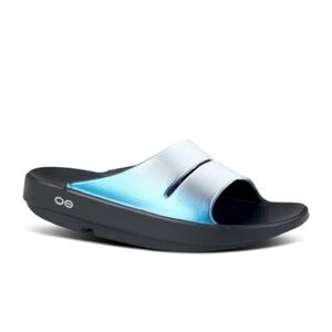 Oofos OOahh Luxe Recovery Slide in Frost/Blue